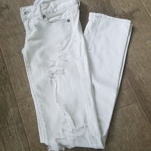 Distressed / ripped white AEO jeans